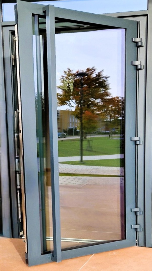 Lauko durų vyriai: kokius rinktis aliuminio durims? Tipai, pasirinkimo niuansai ir šiuolaikinės mados
